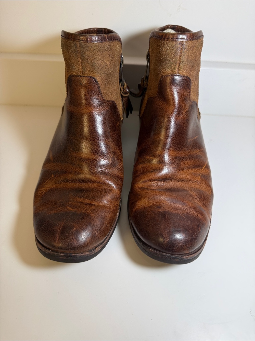 UGG Australia Penelope Brown Leather Ankle Boots w/ Suede Collar - Size 7.5
